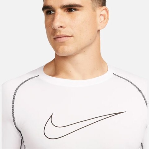 Koszulka Nike Tight Top SS DD1992 100