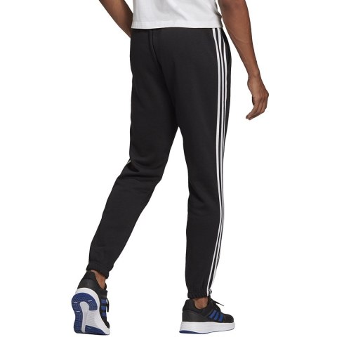 Spodnie adidas Essentials Tapered Elasticcuff 3 Stripes Pant GK8822