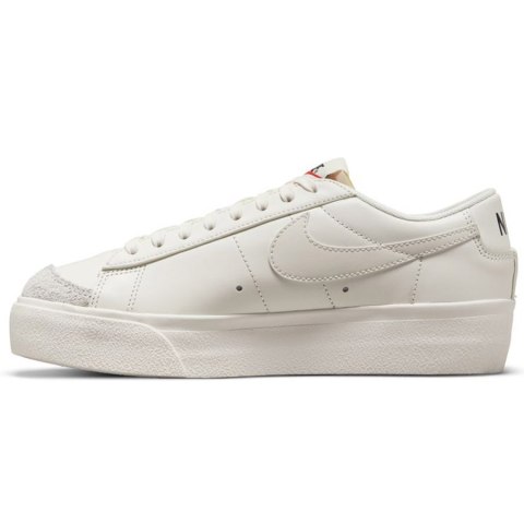 Buty Nike Blazer Low Platform DJ0292 105